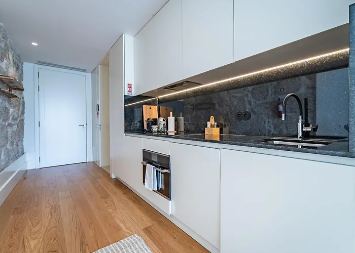 Apartament Nomad's Lux - 1bdr The Secret Corner Porto