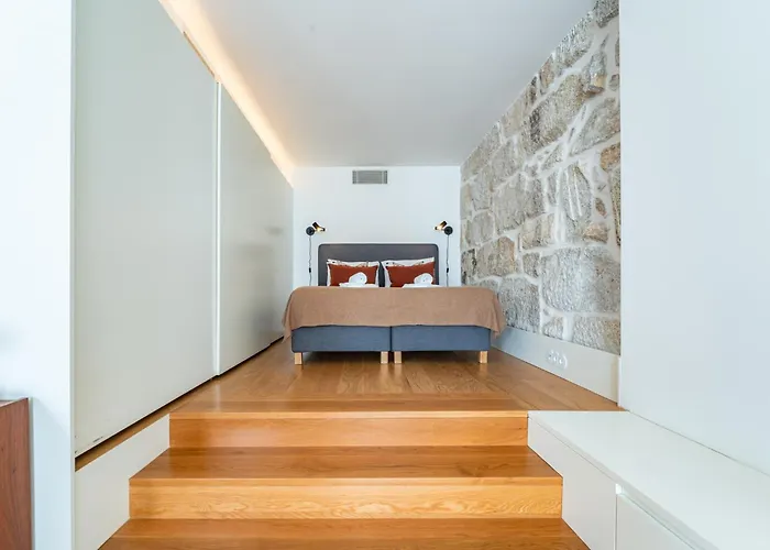 Nomad's Lux - 1bdr The Secret Corner *